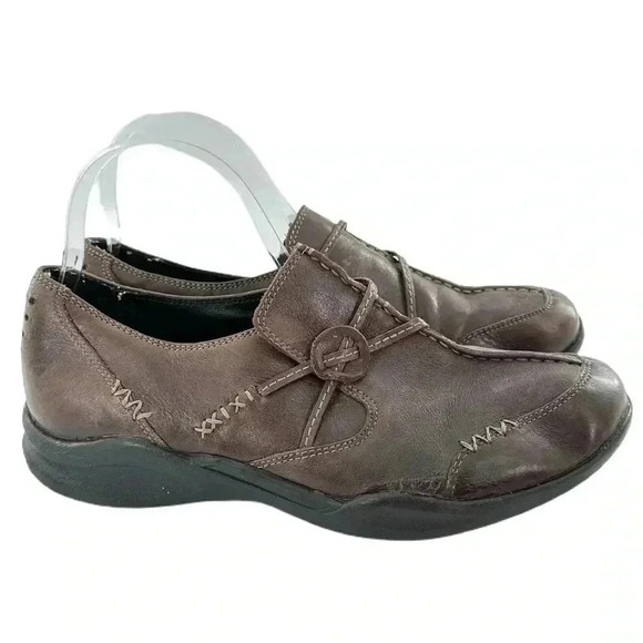 Clarks wave womens flats size 8.5 brown leather comfort walking loafers - Picture 1 of 13